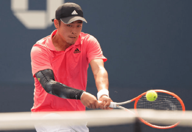 佩的金靴争 佩的金靴争