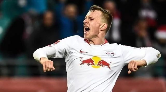 在竞争激烈 在竞争激烈