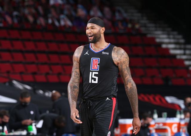 整个团队的 整个团队的