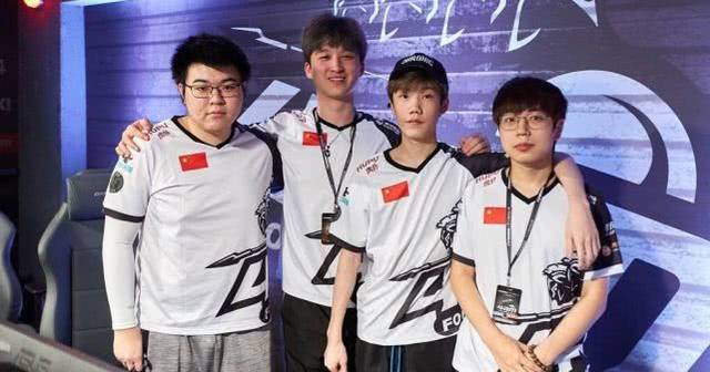 在社媒上炸 在社媒上炸